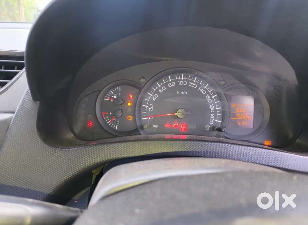 Maruti Suzuki Swift 2015 Lxi Petrol