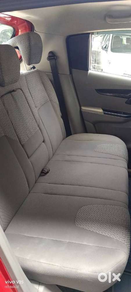 Mahindra Kuv 100 2016-2017 Mfalcon G80 K6 Aw, 2016, Petrol