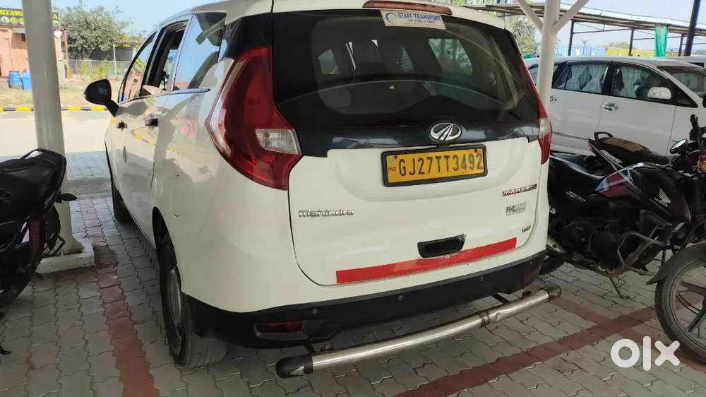 Mahindra Marazzo Diesel 2020