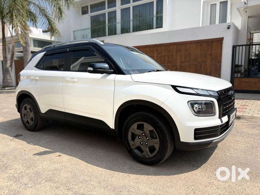 Hyundai Venue Sx, 2024, Petrol