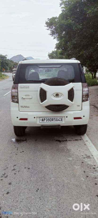 Mahindra Tuv 300 T10 Amt Dual Tone, 2020, Diesel