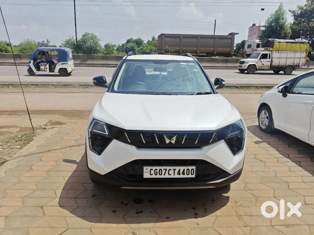 Mahindra Xuv 3xo 2024 Petrol 23000 Km Driven