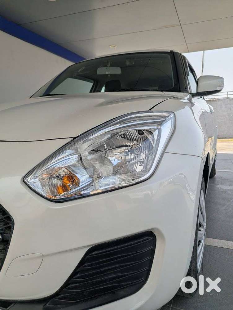 Maruti Suzuki Swift Vxi Optional, 2023, Petrol