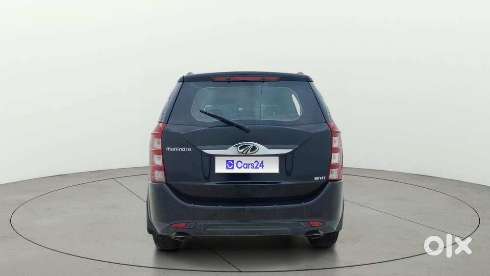 Mahindra Xuv500 2.2 W10, 2015, Diesel