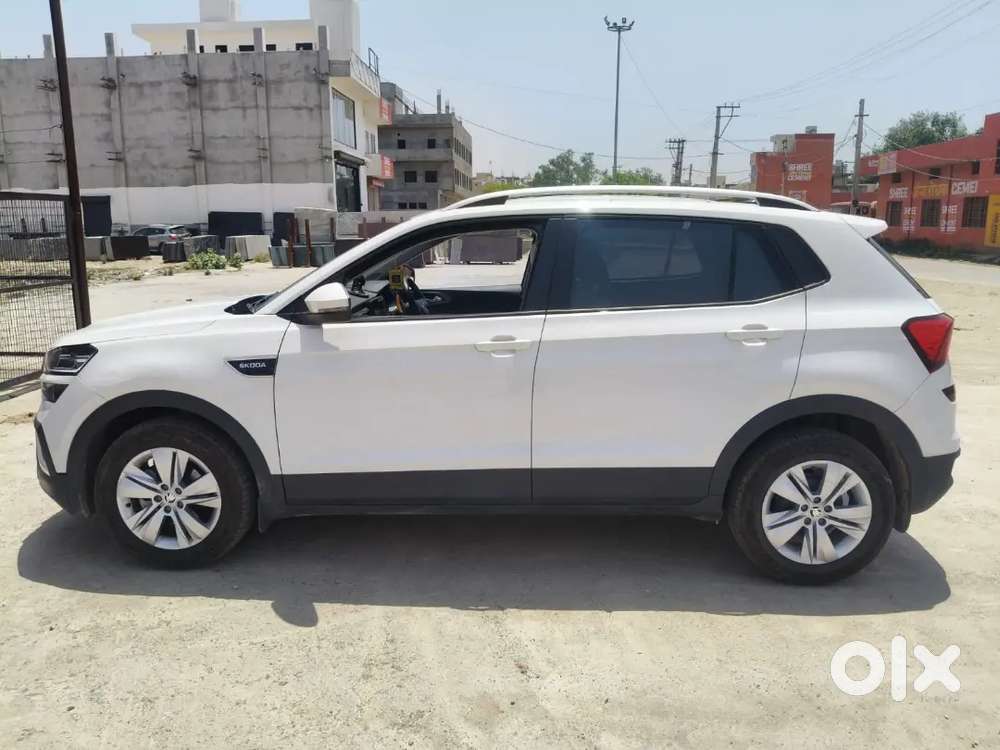 Skoda Kushaq Signature 1.0l Tsi Mt 2025 In Like Showroom Condition