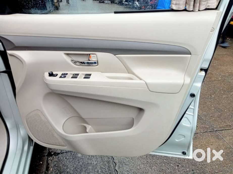 Maruti Suzuki Ertiga 1.5 Vxi Shvs, 2019, Petrol