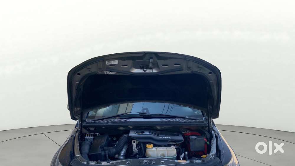 Tata Hexa 2.2 Xta 4x2 7 Str, 2019, Diesel
