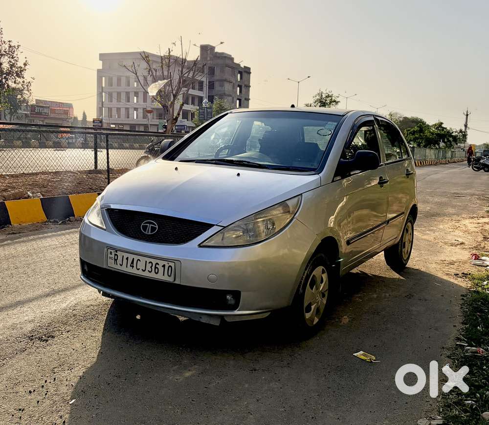 Tata Indica Vista 2008-2013 Aura 1.2 Safire (abs), 2010, Diesel