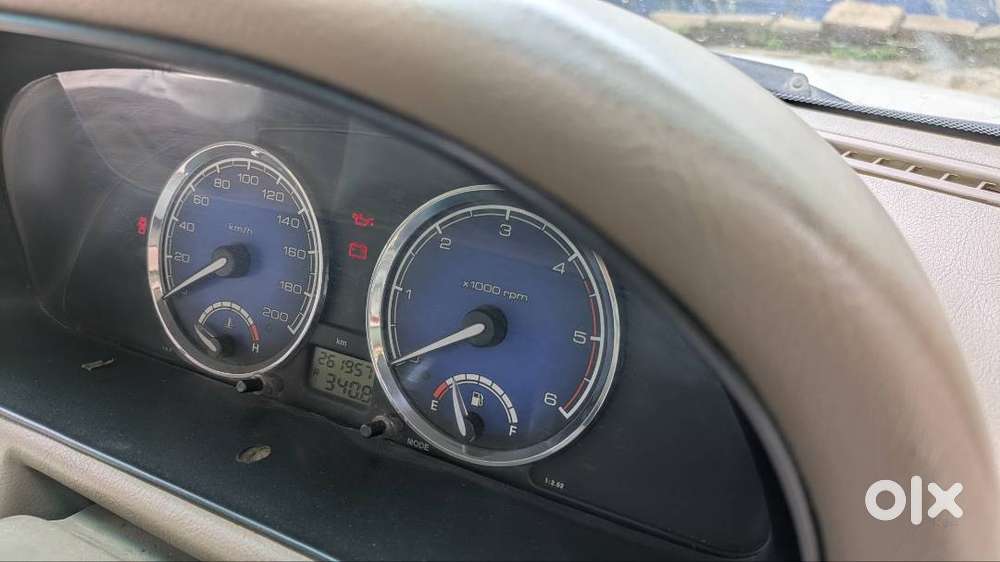 Tata Safari 2012– Excellent Engine, New Tyres, Insurance