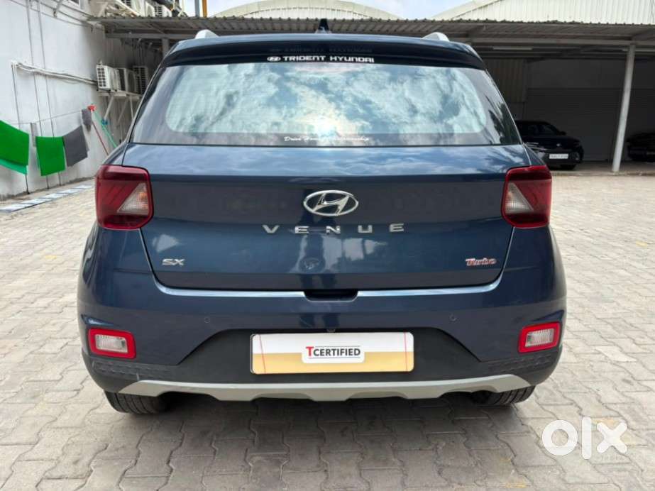 Hyundai Venue Sx+ At, 2020, Petrol