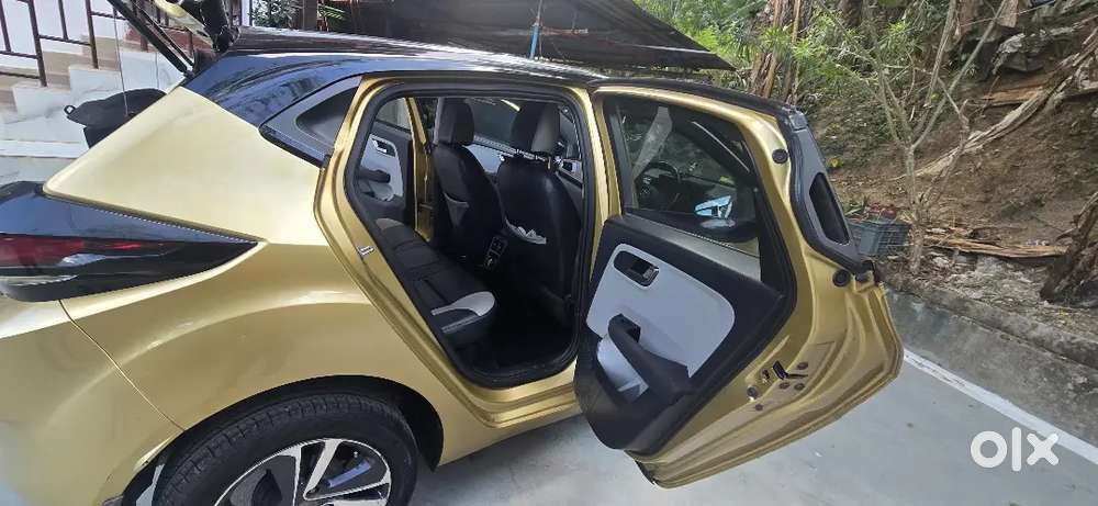 Tata Altroz 2021 Petrol Well Maintained
