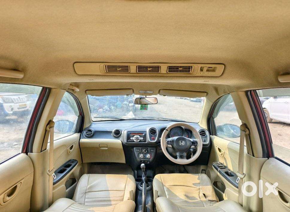 Honda Mobilio, 2014, Diesel