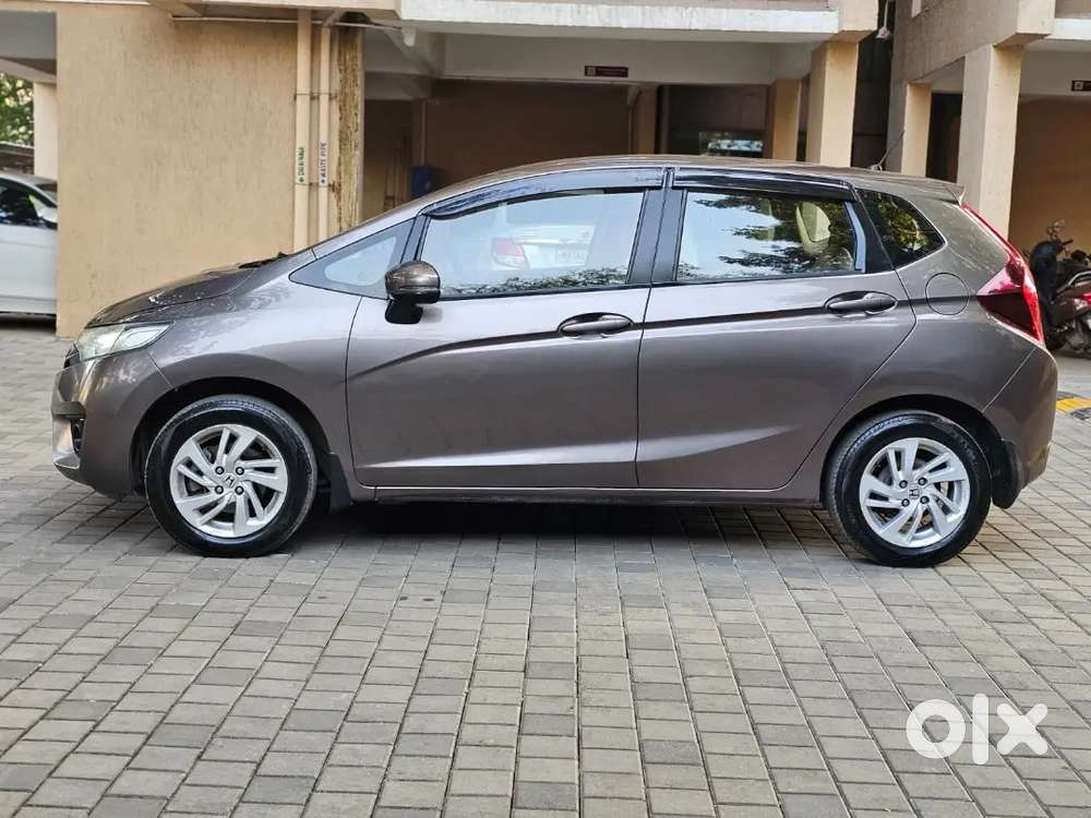 Honda Jazz 2016 Petrol Well Maintained