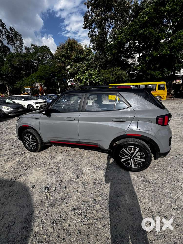 Hyundai Venue N Line 2025 Petrol Good Condition