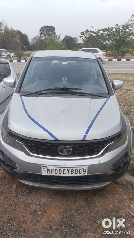 Tata Hexa Xm