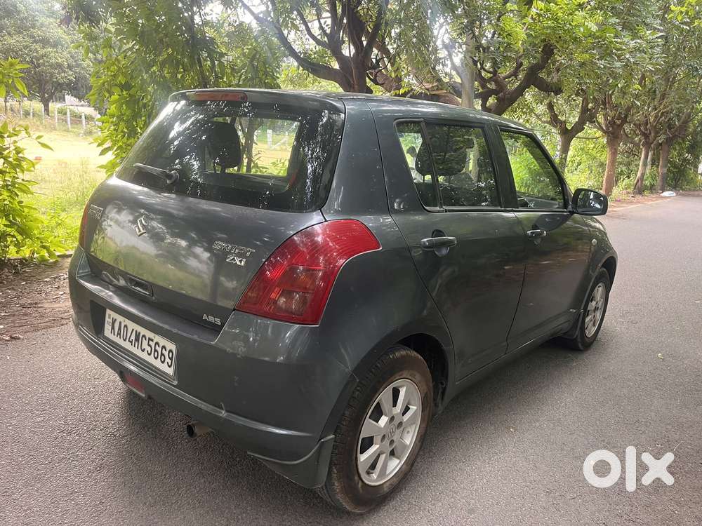 Maruti Suzuki Swift 1.3 Zxi, 2006, Petrol