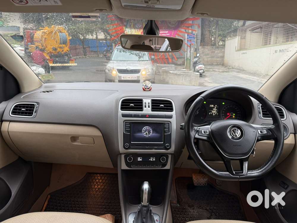 Volkswagen Vento 1.2 Tsi Highline Plus At, 2018, Petrol