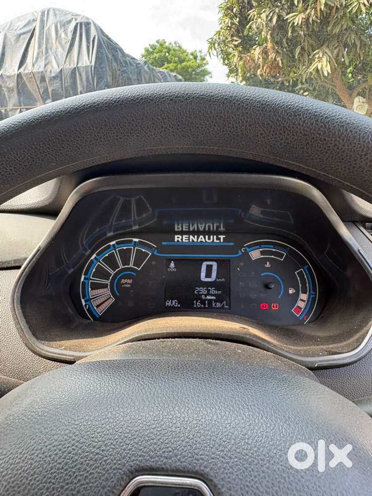 Renault Triber Petrol 2024