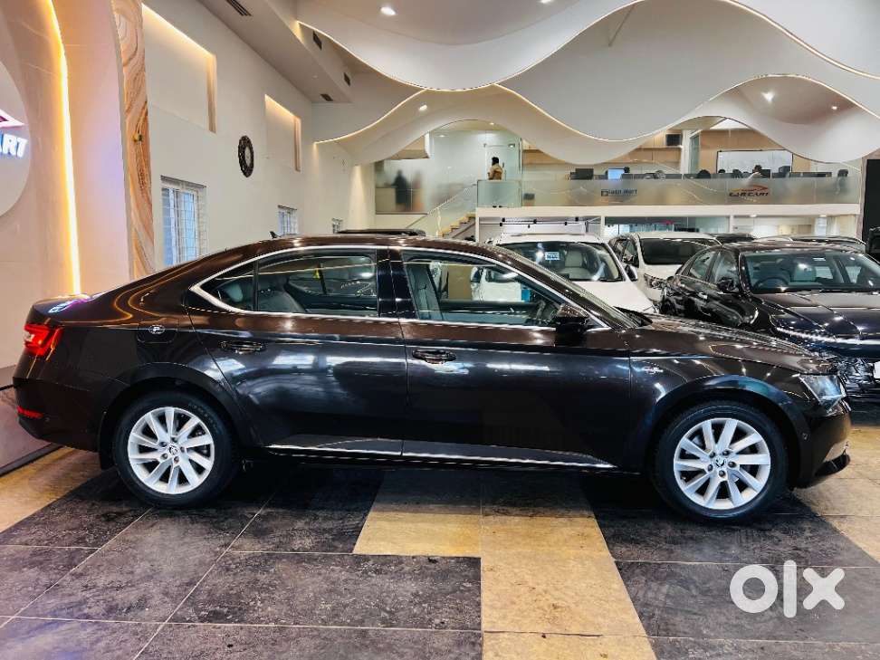 Skoda Superb Laurin And Klement 1.8, 2019, Petrol