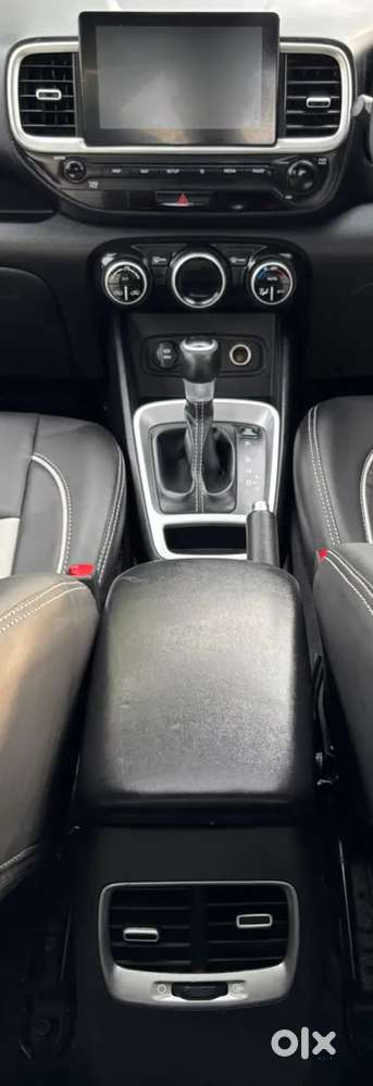 Hyundai Venue 1.0 Sx (o) Turbo Dct, 2020, Petrol