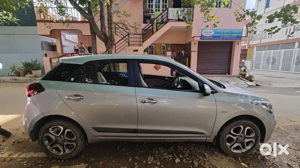 Hyundai I20 2019 Petrol 33000 Km Driven