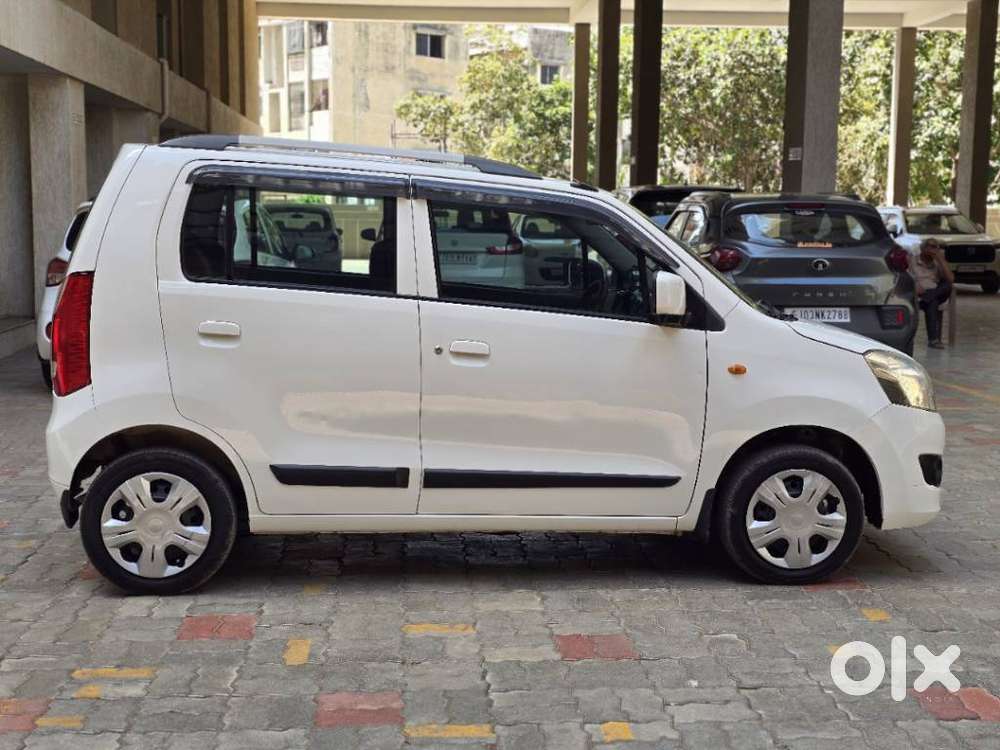 Maruti Suzuki Wagon R Vxi, 2016, Cng & Hybrids