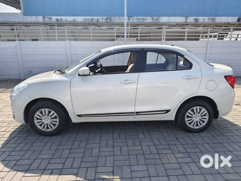 Maruti Suzuki Dzire 1.2 Vxi, 2021, Petrol