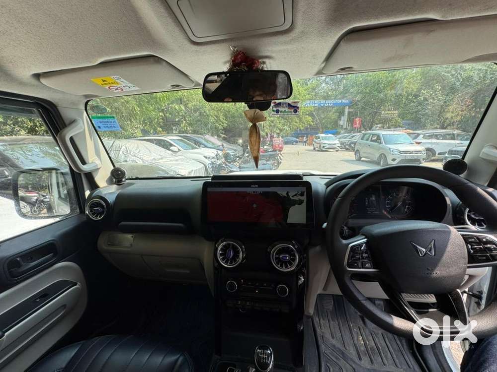Mahindra Car With 2025 Manual Petrol Transmission