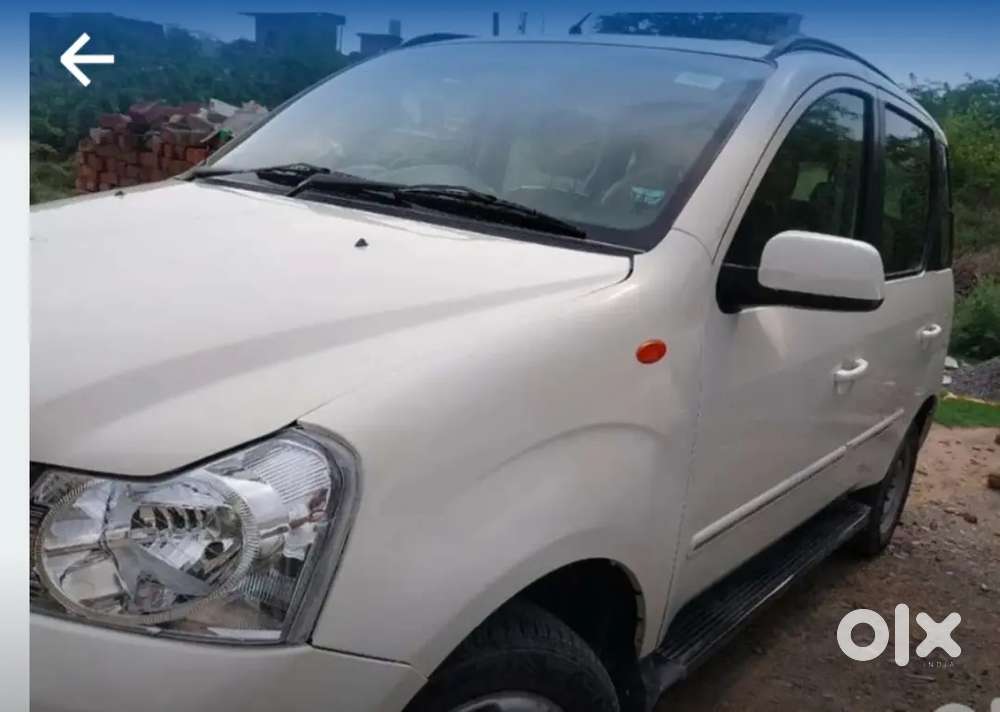 Mahindra Quanto 2014 Diesel 95000 Km Driven Interior Excellent