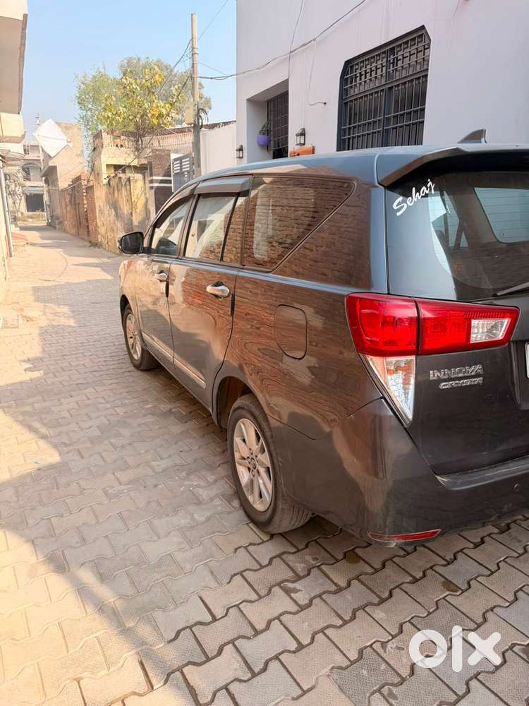 Toyota Innova Crysta 2017 Diesel Manual