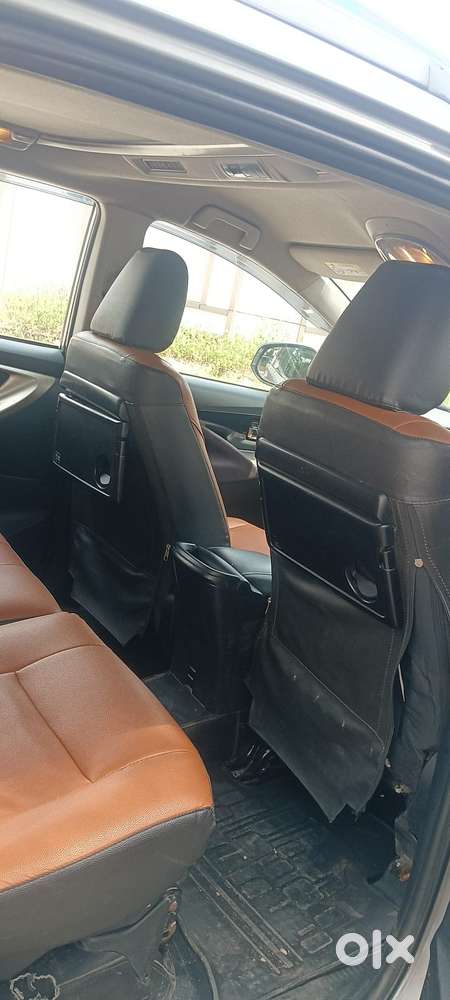 Toyota Innova Crysta [2020-ongoing] 2.4 Vx 8 Str, 2018, Diesel