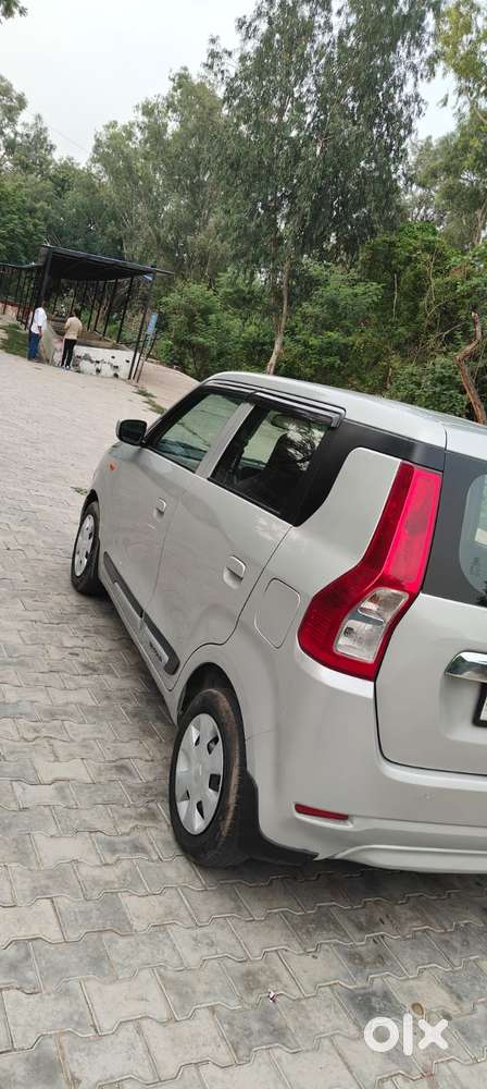 Maruti Suzuki Wagon R 1.0 Vxi Amt, 2022, Petrol