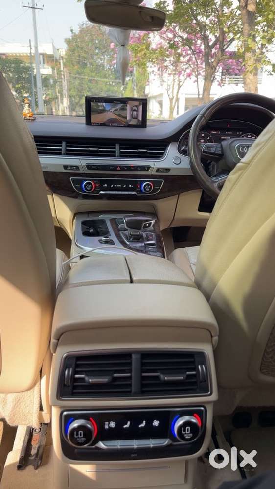 Audi Q7 Quattro Technology 2016 Less Driven