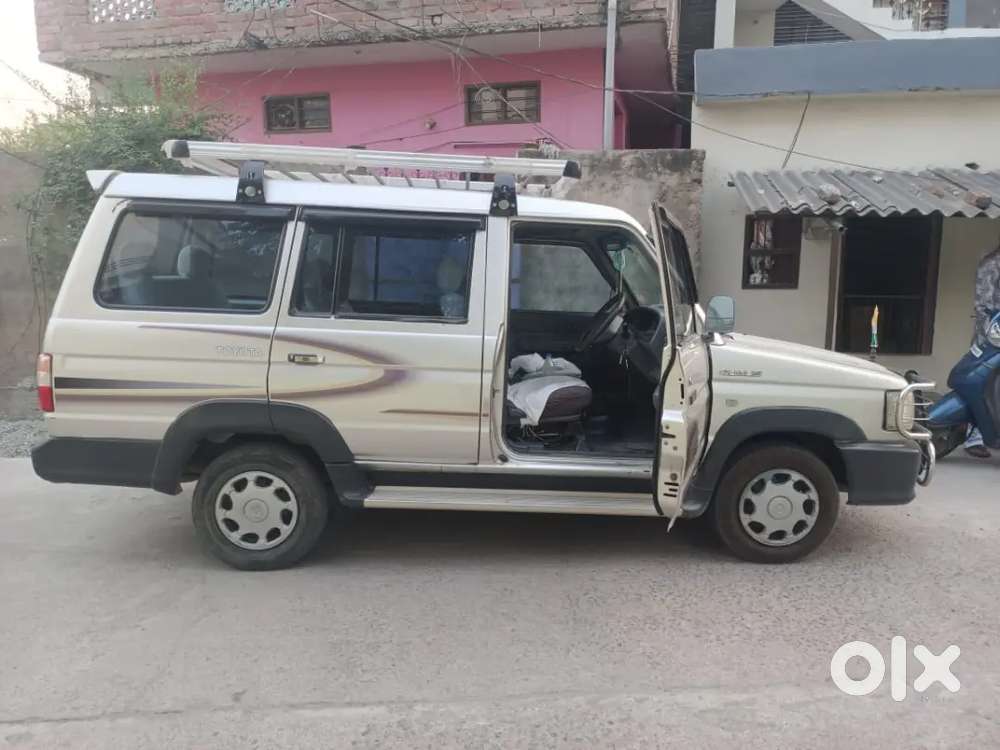 Toyota Qualis 2004 Diesel Well Maintained