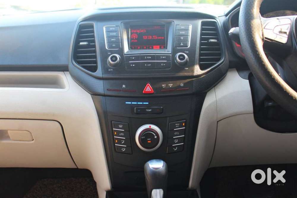 Mahindra Xuv300 W6 Diesel, 2023, Diesel