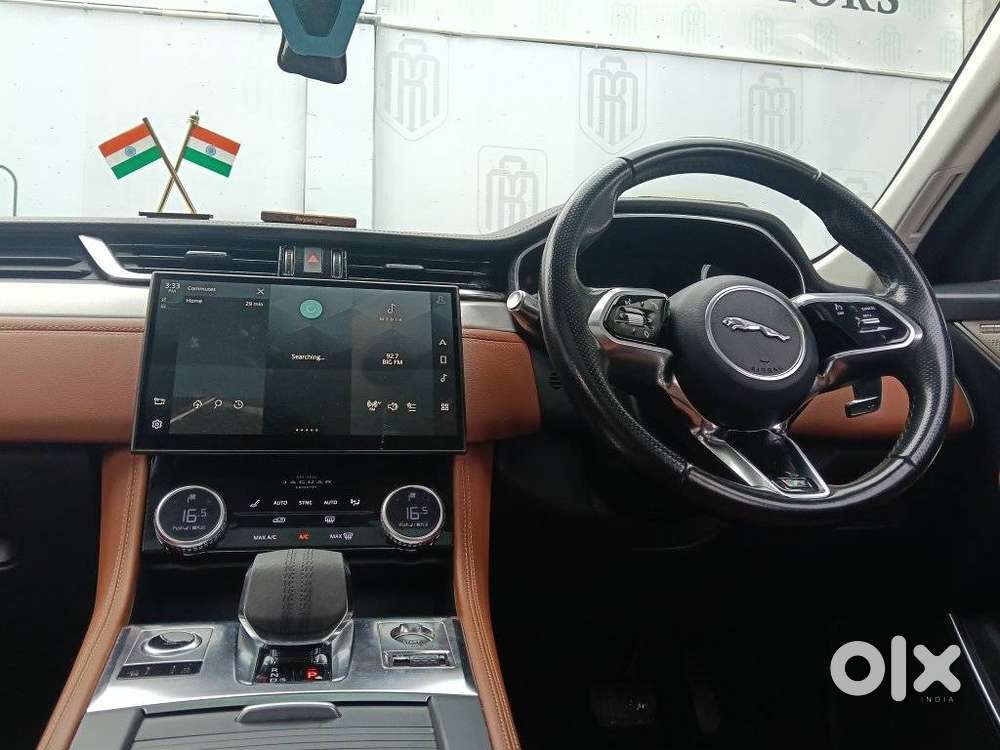 Jaguar F-pace 2.0 R Dynamic S, 2023, Petrol