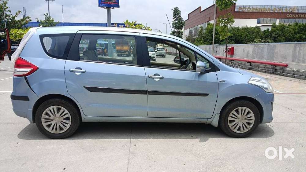 Maruti Suzuki Ertiga Zxi, 2012, Petrol