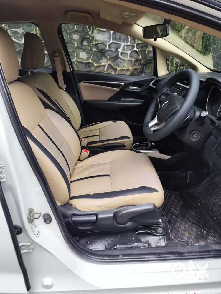 Honda Jazz V Cvt, 2016, Petrol