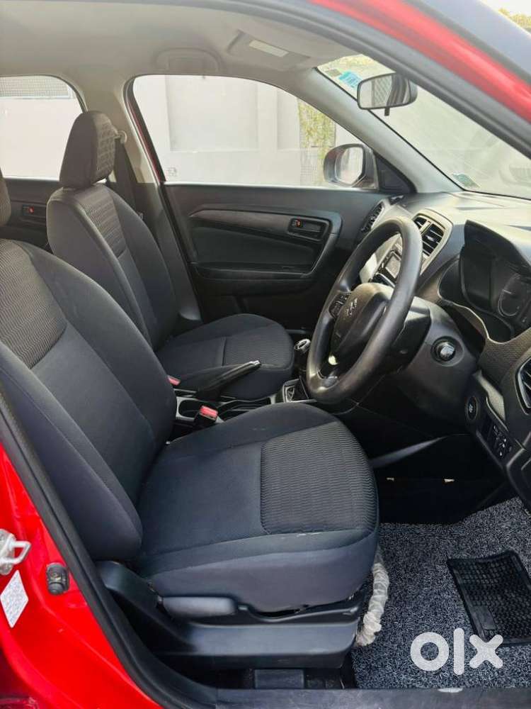 Maruti Suzuki Brezza 1.5 Vxi Smart Hybrid, 2023, Petrol