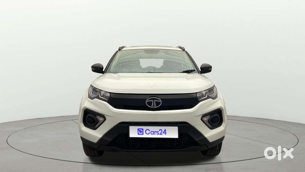 Tata Nexon 1.2 Revotron Xm (s), 2022, Petrol