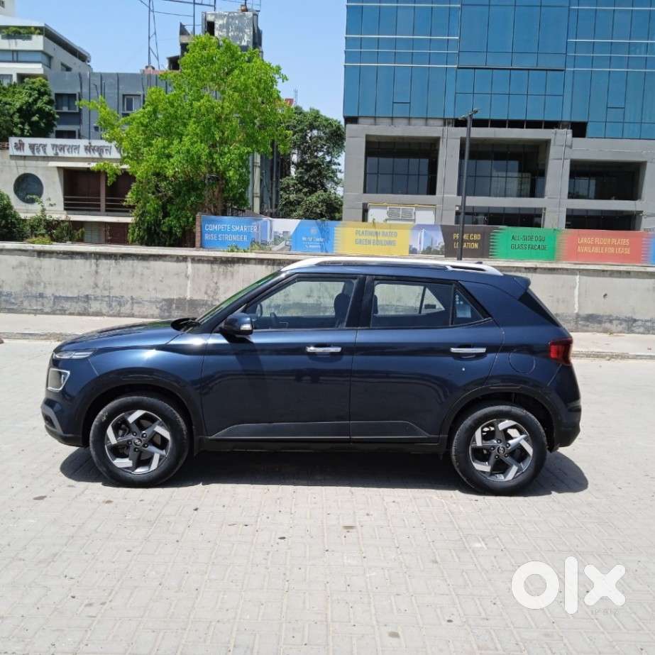 Hyundai Venue Sx Plus Turbo Dct, 2020, Petrol