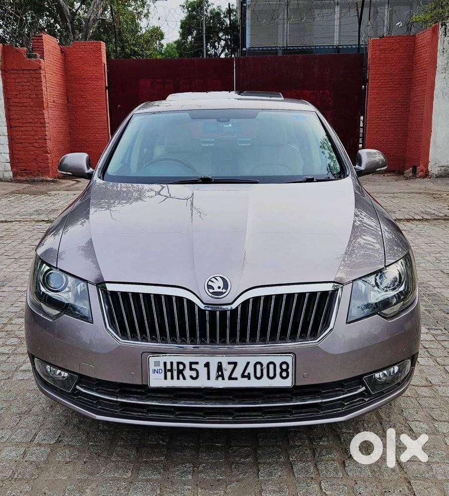 Skoda Superb 2013-2015 Elegance 1.8 Tsi At, 2014, Petrol