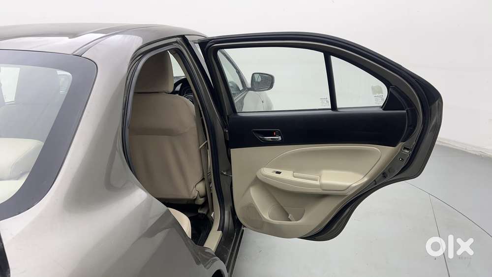 Maruti Suzuki Dzire 1.2 Vxi Amt, 2017, Petrol