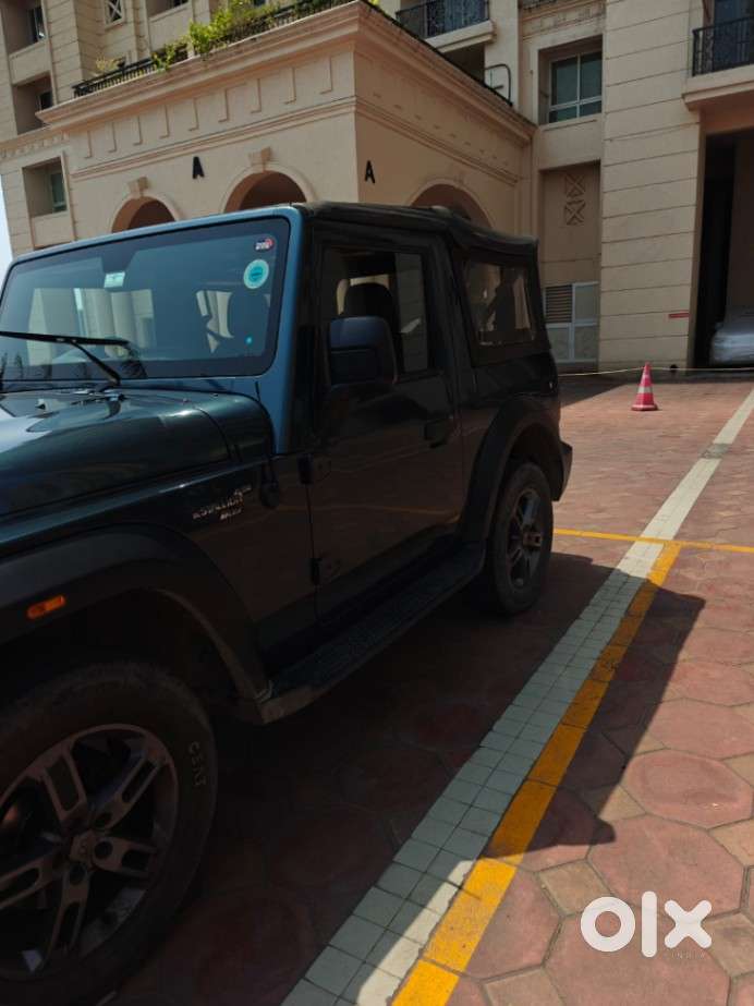 Mahindra Thar, 2022, Petrol