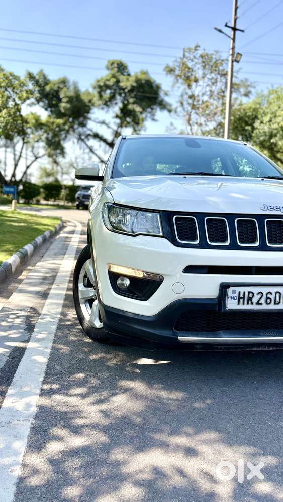 Jeep Compass 2.0 Longitude Option, 2017, Petrol