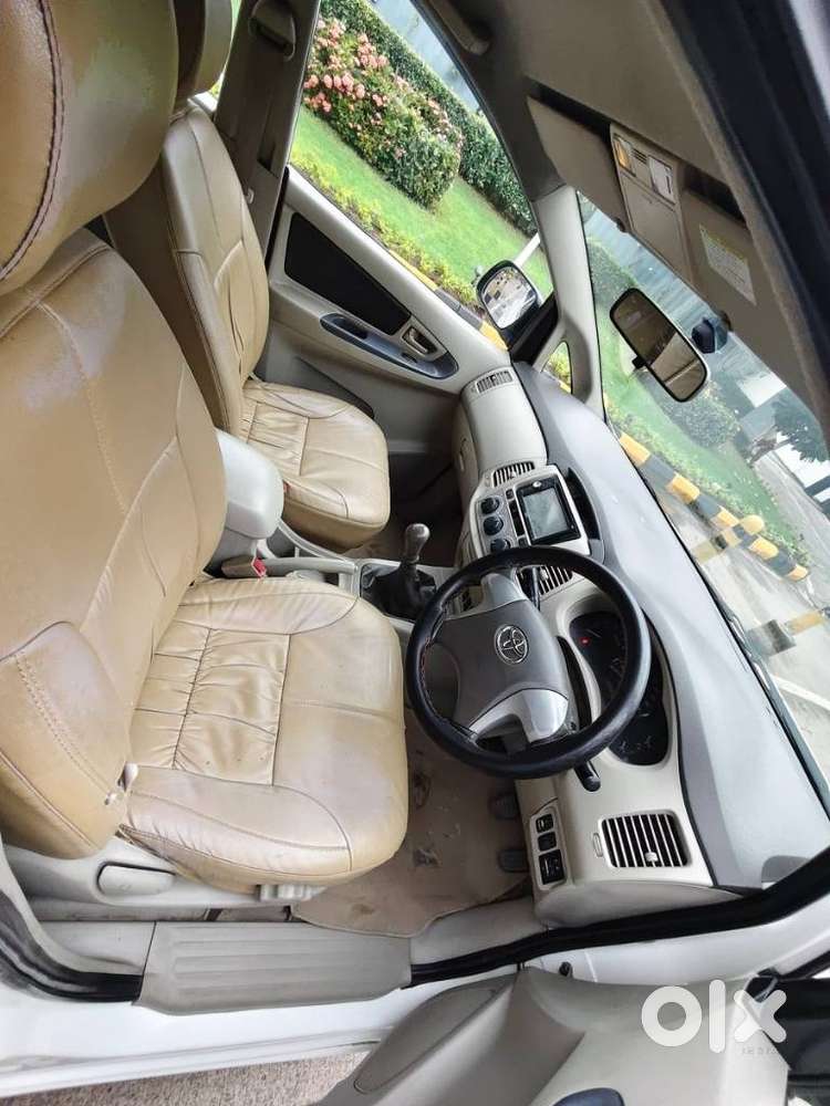Toyota Innova 2.5 G (diesel) 7 Seater, 2013, Diesel
