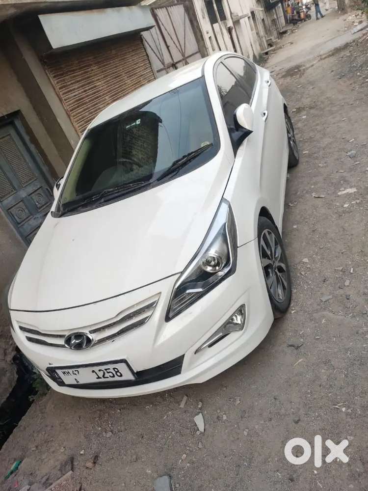 Hyundai Verna Crdi 2015 Diesel Automatic