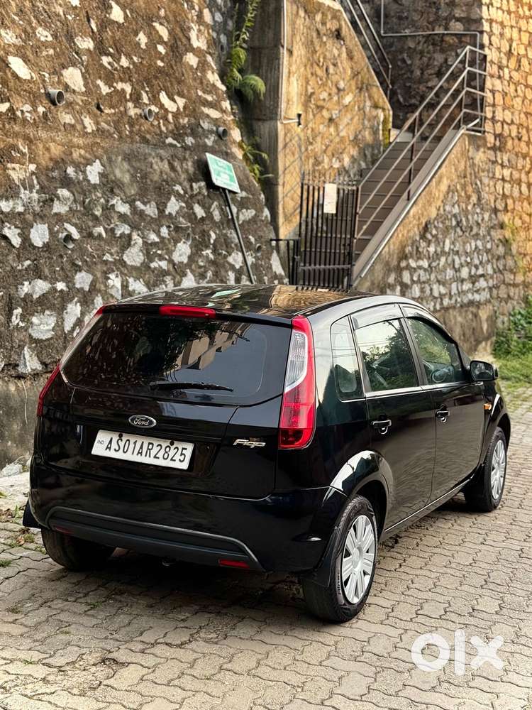 Ford Figo 1.2 Duratec Petrol Zxi, 2011, Petrol