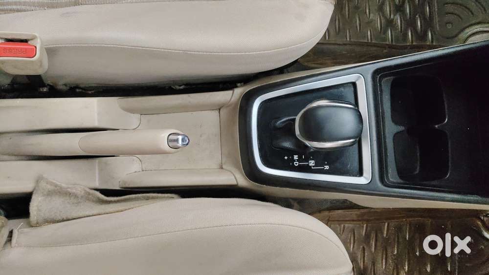 Maruti Suzuki Swift Dzire Zdi + Amt, 2017, Diesel