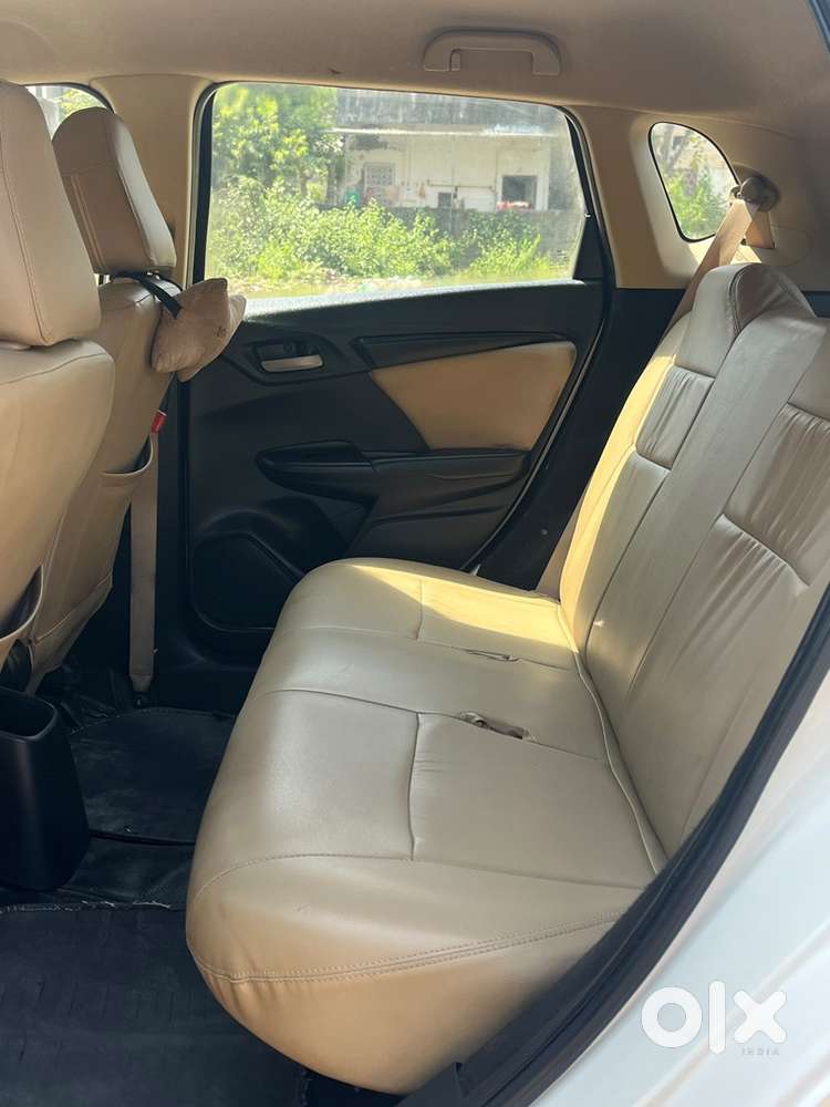 Honda Jazz Petrol 2015